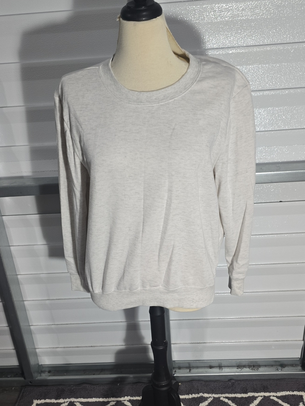 Bobbie Brooks Light Gray Ladies' Pullover Sweatshirt Size XL